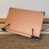 ブックスタンドの外観